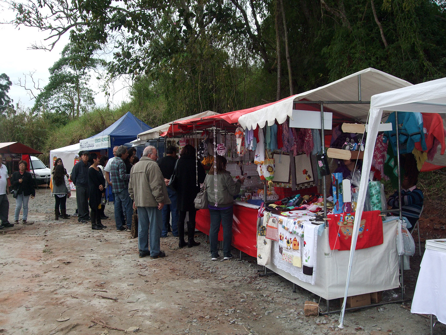 Vista lateral da feira